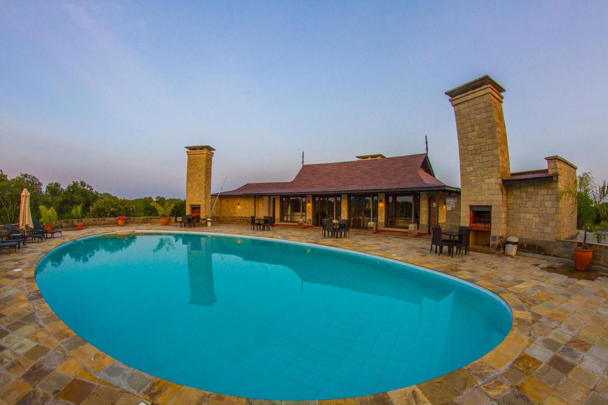 Ol Pejeta Mansion Villa แนนยูกี ภายนอก รูปภาพ